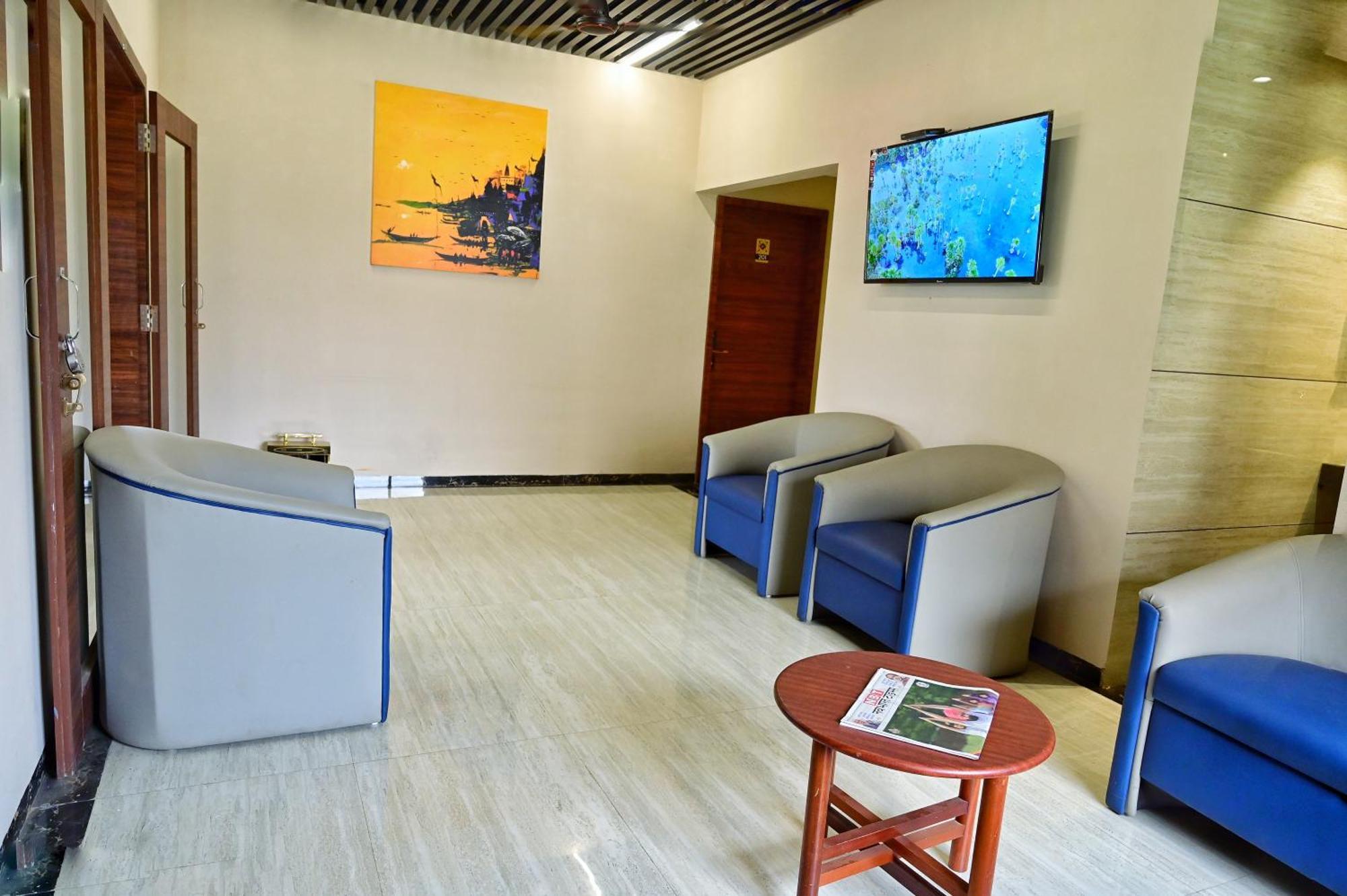 The One Hotel Nashik Bagian luar foto