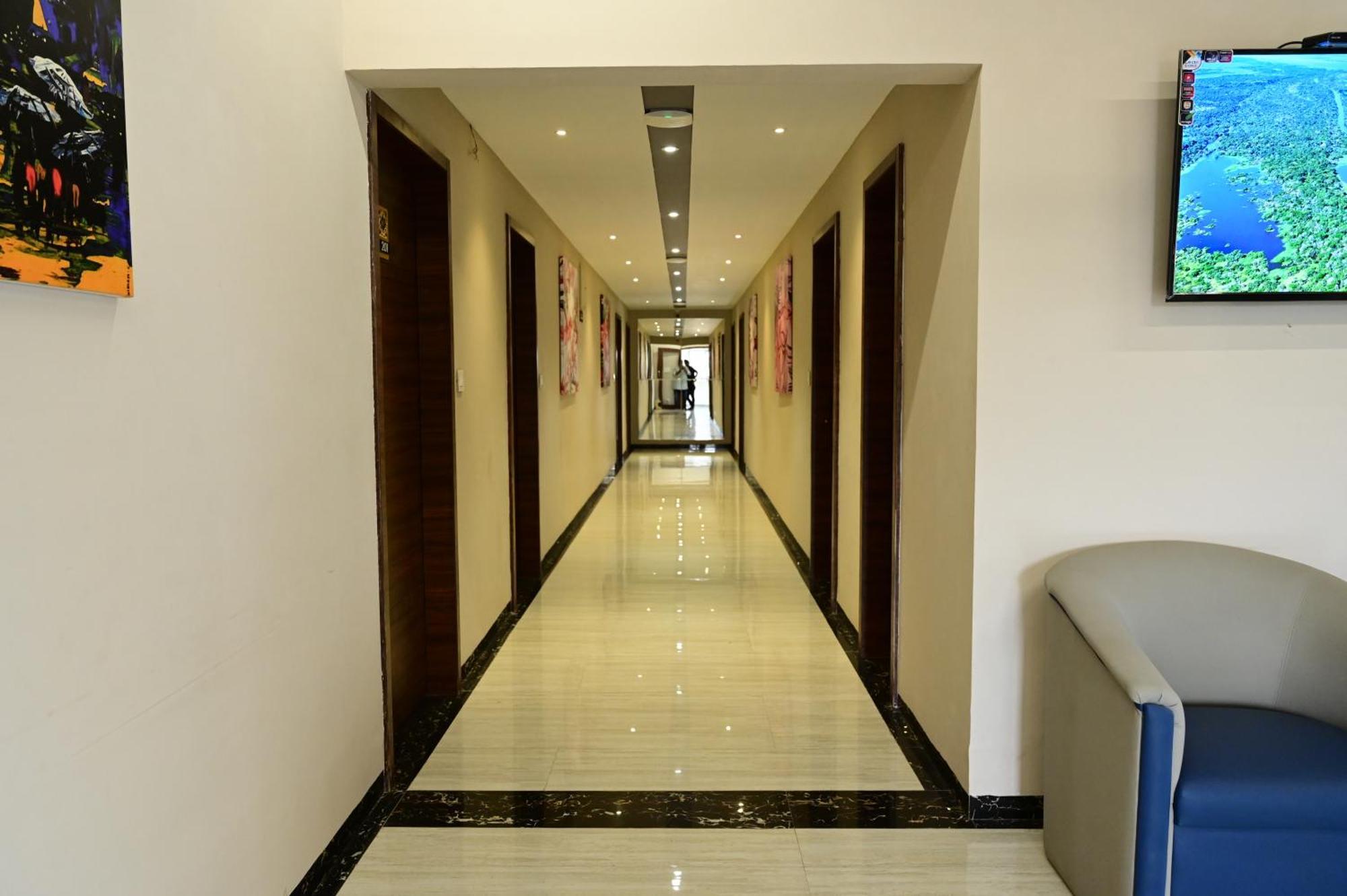 The One Hotel Nashik Bagian luar foto