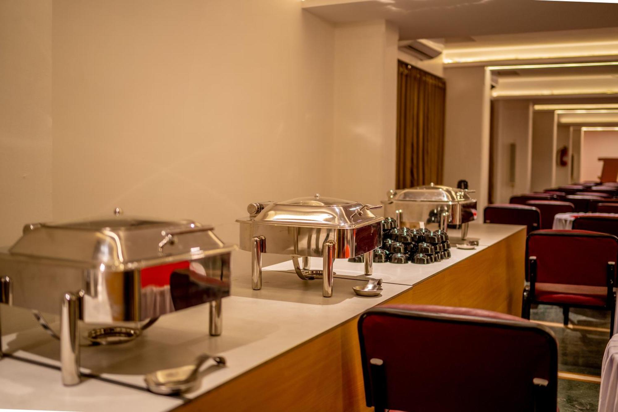 The One Hotel Nashik Bagian luar foto